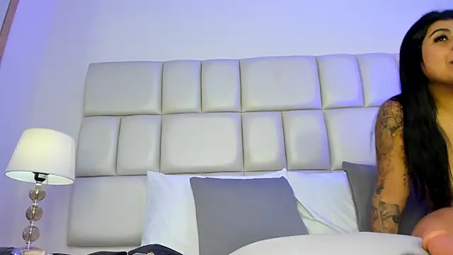 samantaramoos online show from 12/17/25, 03:34