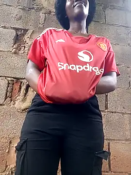 Swirly blac online show from 11/10/25, 07:18