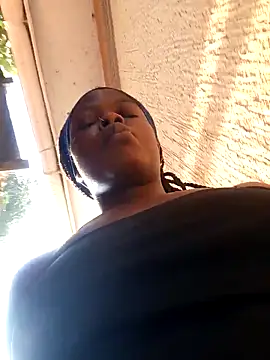 Sarie sho online show from 10/24/25, 05:04