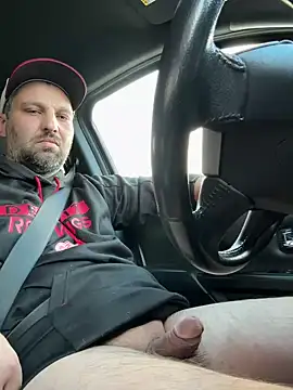 Snapshot of ryand12804 chatting on 01/03/25, 08:32 ryand12804 online show from 01/03/25, 08:32