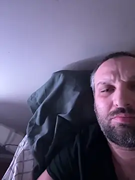 Snapshot of ryand12804 chatting on 01/04/25, 04:01 ryand12804 online show from 01/04/25, 04:01