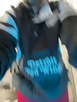 Snapshot of ryand12804 chatting on 03/08/25, 06:16 ryand12804 online show from 03/08/25, 06:16