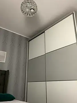  adelle online show from 11/23/25, 11:32