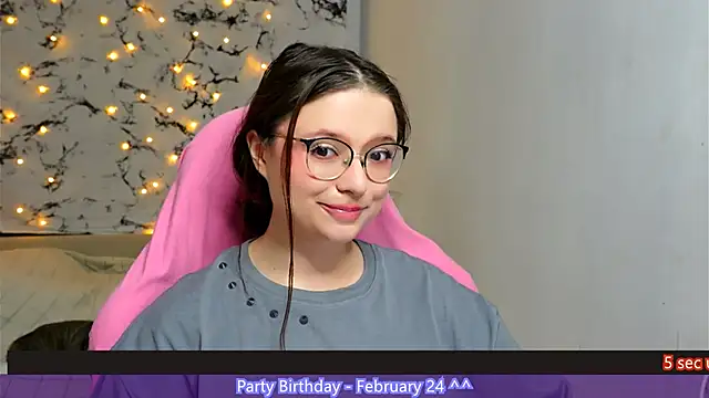 me  hanna online show from 02/23/25, 09:05