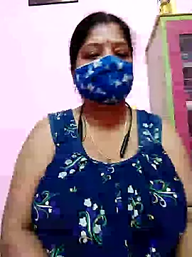 Snapshot of Kayra_34 chatting on 02/05/25, 04:03 Kayra 34 online show from 02/05/25, 04:03