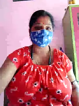 Snapshot of Kayra_34 chatting on 02/06/25, 06:18 Kayra 34 online show from 02/06/25, 06:18