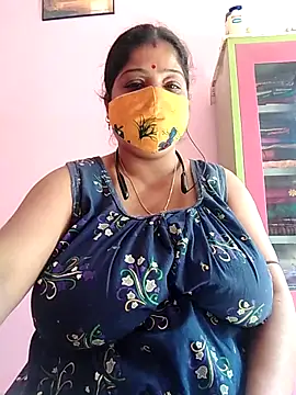 Snapshot of Kayra_34 chatting on 02/14/25, 06:02 Kayra 34 online show from 02/14/25, 06:02