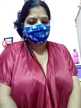 Snapshot of Kayra_34 chatting on 02/20/25, 09:44 Kayra 34 online show from 02/20/25, 09:44