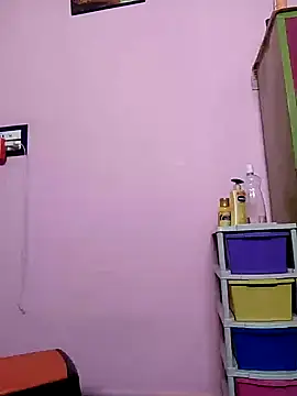 Snapshot of Kayra_34 chatting on 02/24/25, 11:54 Kayra 34 online show from 02/24/25, 11:54