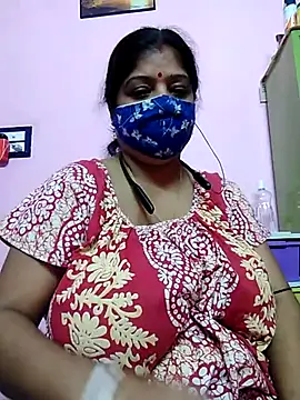 Snapshot of Kayra_34 chatting on 02/27/25, 02:32 Kayra 34 online show from 02/27/25, 02:32