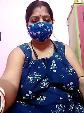 Snapshot of Kayra_34 chatting on 03/01/25, 04:11 Kayra 34 online show from 03/01/25, 04:11