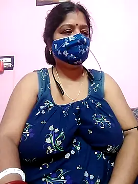 Snapshot of Kayra_34 chatting on 03/05/25, 02:23 Kayra 34 online show from 03/05/25, 02:23