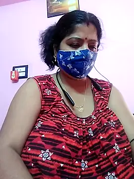 Snapshot of Kayra_34 chatting on 03/08/25, 10:32 Kayra 34 online show from 03/08/25, 10:32