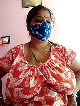 Snapshot of Kayra_34 chatting on 03/11/25, 06:43 Kayra 34 online show from 03/11/25, 06:43