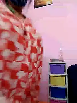 Snapshot of Kayra_34 chatting on 03/17/25, 02:08 Kayra 34 online show from 03/17/25, 02:08