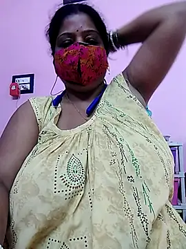 Snapshot of Kayra_34 chatting on 10/06/25, 03:26 Kayra 34 online show from 10/06/25, 03:26