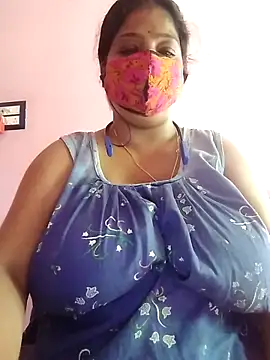 Snapshot of Kayra_34 chatting on 10/18/25, 06:48 Kayra 34 online show from 10/18/25, 06:48