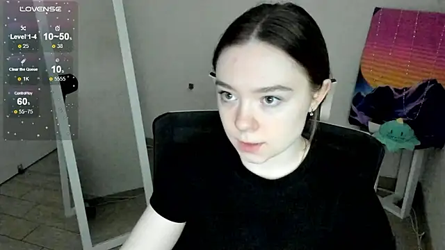 Snapshot of Florence_meow chatting on 03/07/26, 07:05 Florence meow online show from 03/07/26, 07:05