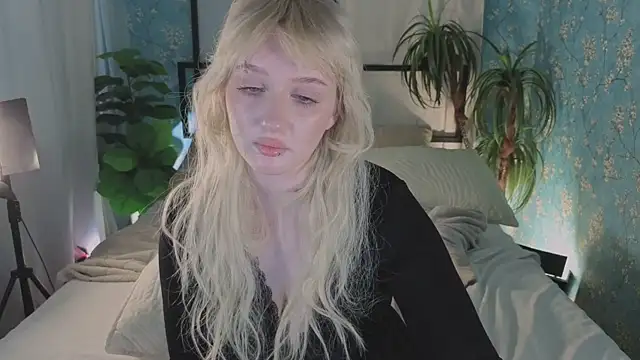 ELLIEJAY online show from 06/13/26, 05:38