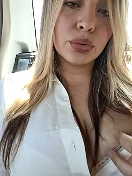 Valentina St online show from 02/01/25, 07:55