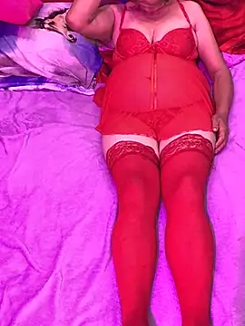 Snapshot of Grandma_Mature23 chatting on 12/31/24, 03:12 Grandma Mature23 online show from 12/31/24, 03:12