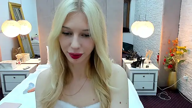 Snapshot of Yanna_miana chatting on 12/24/24, 05:13 Yanna miana online show from 12/24/24, 05:13