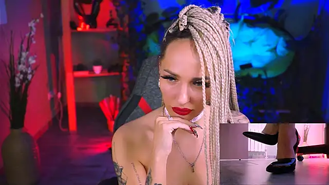 MonicaMaxwel online show from 02/06/25, 06:02