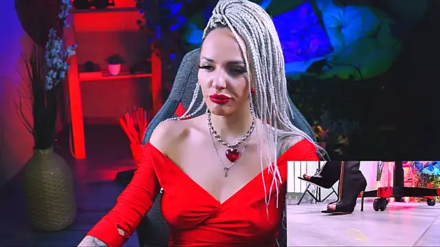 MonicaMaxwel online show from 02/19/25, 12:11