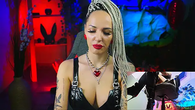 MonicaMaxwel online show from 02/19/25, 03:16