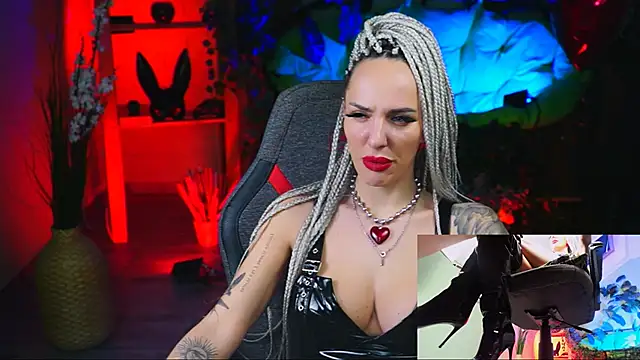 MonicaMaxwel online show from 02/19/25, 06:21