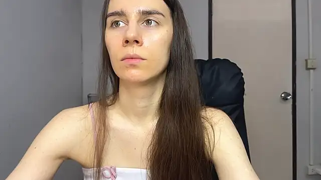 SassyJessi online show from 11/02/25, 04:04