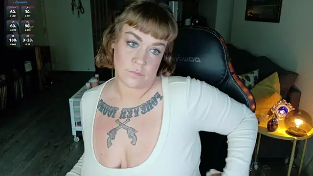 Snapshot of WendyDarling chatting on 10/01/25, 08:15 WendyDarling online show from 10/01/25, 08:15