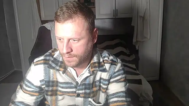 ANGELALEXYNO2024 online show from 11/30/25, 09:46