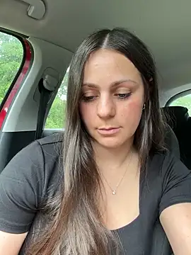 Loella-Rose online show from 06/04/26, 12:33