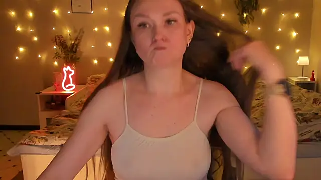 desperatehousewife   online show from 06/05/26, 07:08