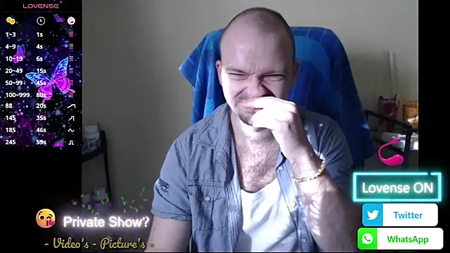 Snapshot of RealManHaveHairy chatting on 03/23/26, 06:17 RealManHaveHairy online show from 03/23/26, 06:17