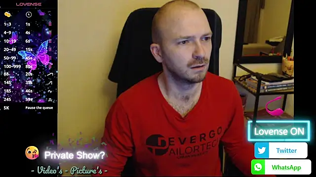 Snapshot of RealManHaveHairy chatting on 05/11/26, 06:16 RealManHaveHairy online show from 05/11/26, 06:16
