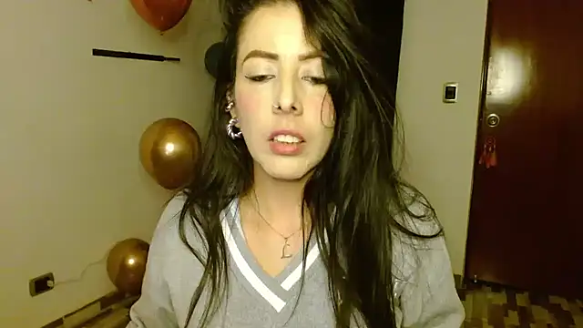 ella peck online show from 09/19/25, 04:36