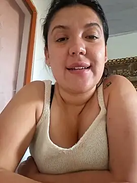 Snapshot of Sophie-hatter chatting on 06/15/26, 03:36 Sophie-hatter online show from 06/15/26, 03:36