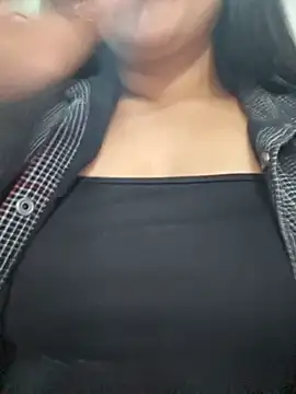 Sophie-hatter online show from 06/26/26, 04:22