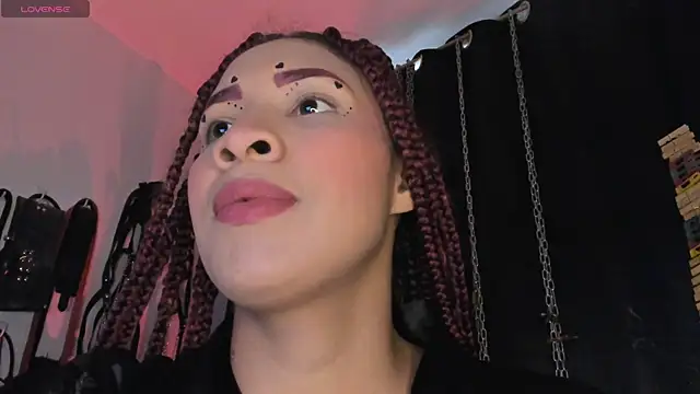 charrlotte quinn online show from 07/16/26, 12:33