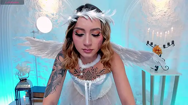 MollySundersX online show from 10/23/25, 09:35