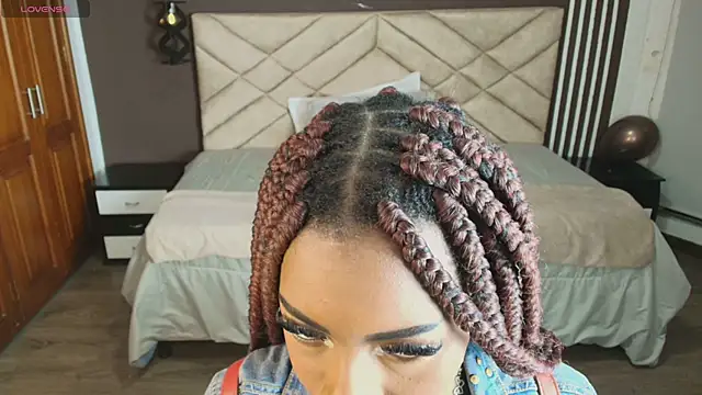 Raquel jones online show from 02/22/25, 11:46