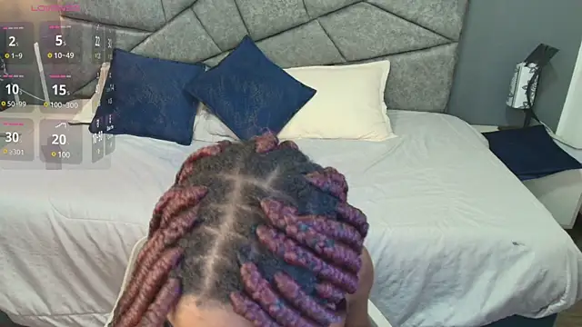 Raquel jones online show from 02/25/25, 01:20