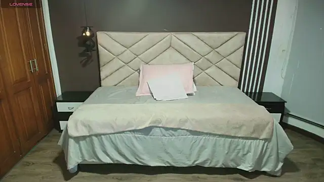 Raquel jones online show from 03/02/25, 11:39