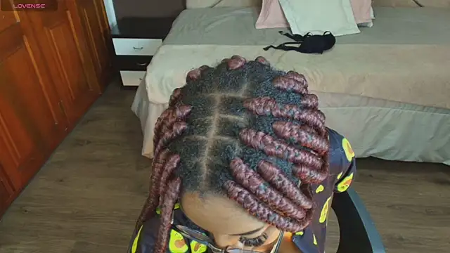 Raquel jones online show from 03/02/25, 02:43