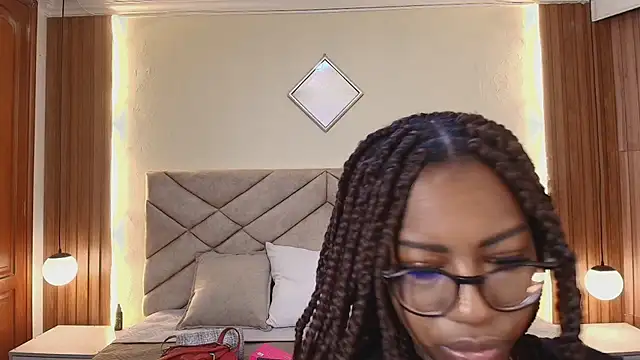 Raquel jones online show from 04/25/26, 11:57