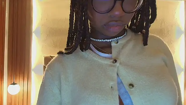 Raquel jones online show from 06/30/26, 12:06