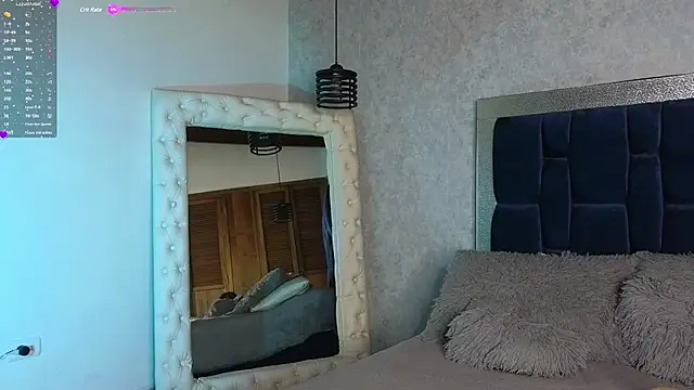 Snapshot of SaraWilliamss_ chatting on 12/15/24, 07:42 SaraWilliamss online show from 12/15/24, 07:42