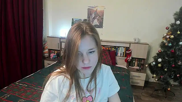 Snapshot of LianaMiller88 chatting on 12/27/24, 02:01 LianaMiller88 online show from 12/27/24, 02:01